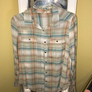 White and blue roxy flannel